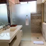 Madewi Apartment
